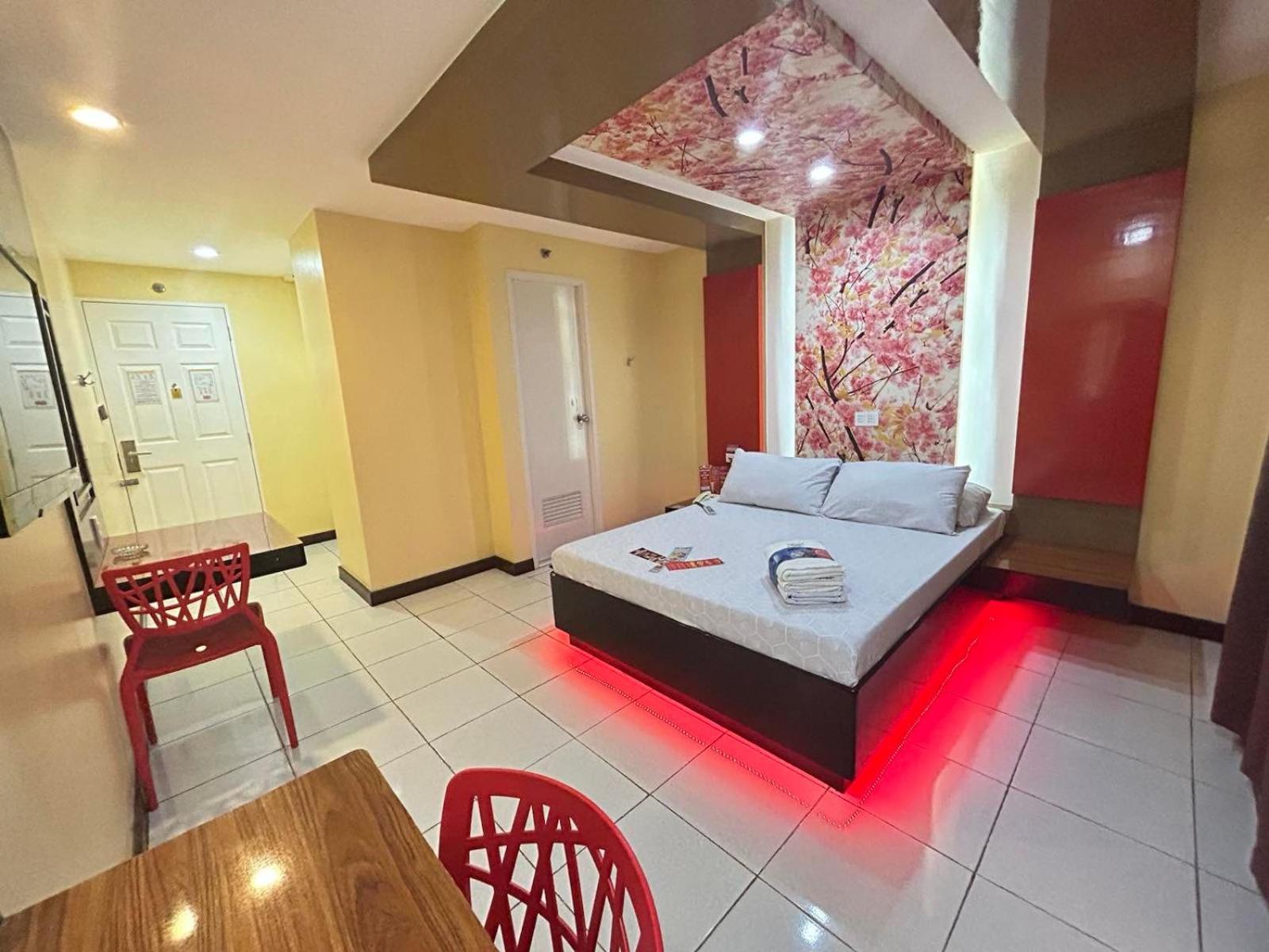 Hotel Sogo Sta Rosa 샌타로사 외부 사진